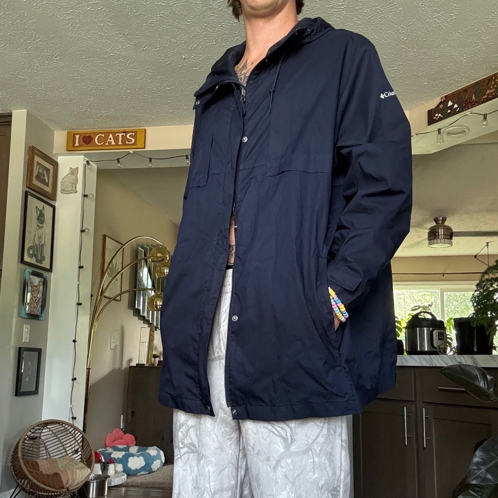 Unisex Columbia Windbreaker